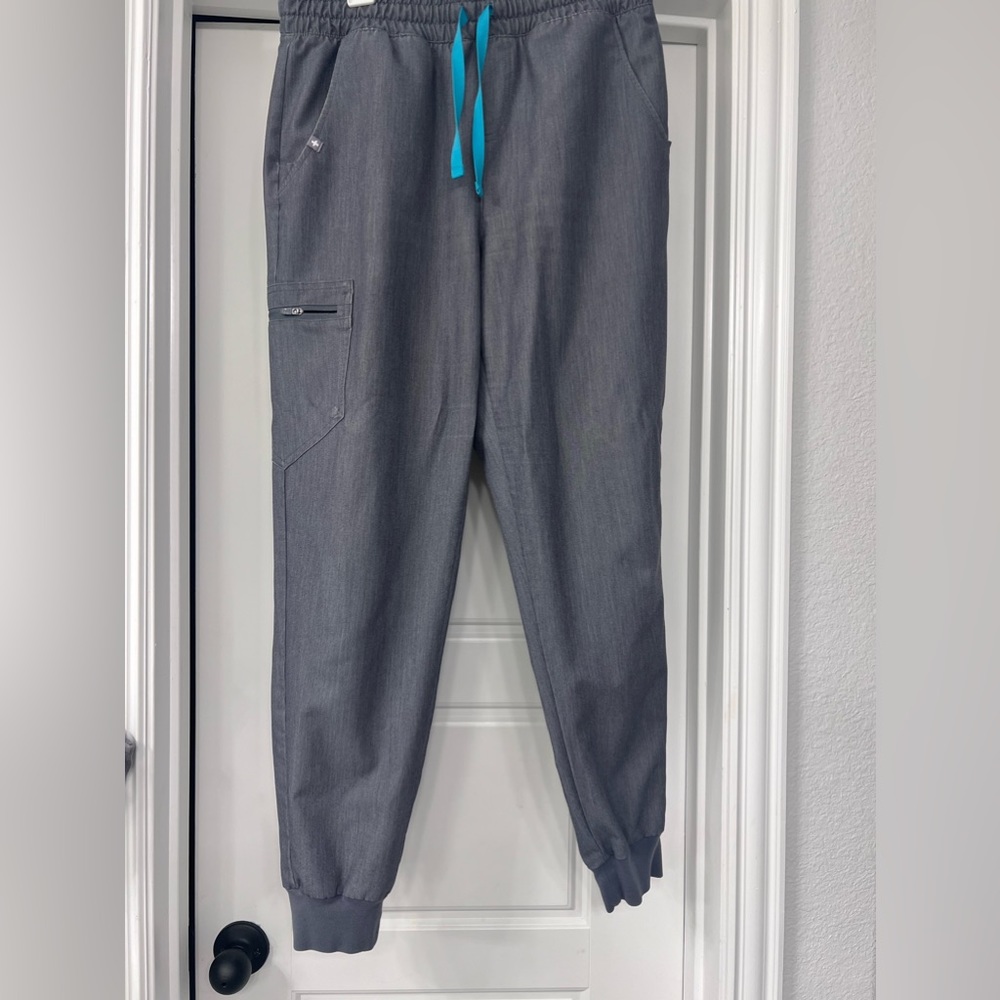 FIGS scrub pants